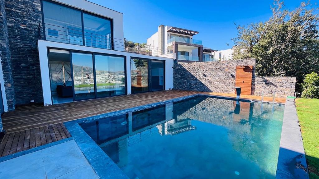 Bodrum Gündoğan’da Kira Garantili Satılık Lüks Villalar